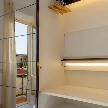Victoria Hall - 2 Bedroom - Parking 아파트 *
