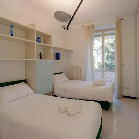 Victoria Hall - 2 Bedroom - Parking 아파트 *