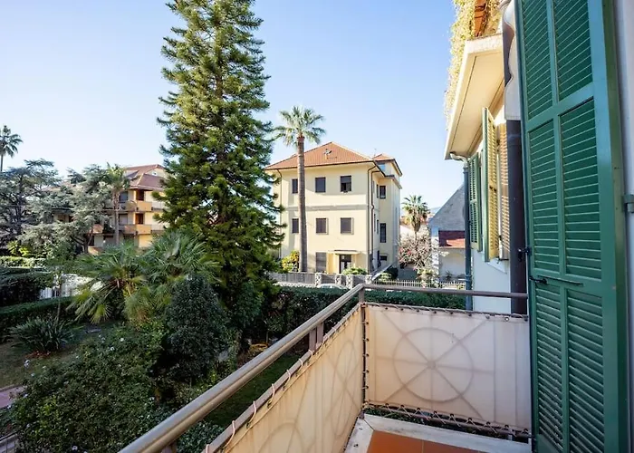 דירה Victoria Hall - 2 Bedroom - Parking בורדיגרה