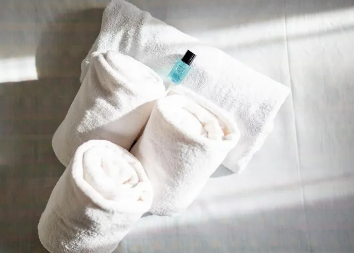 Apartment Victoria Hall - 2 Bedroom - Parking *